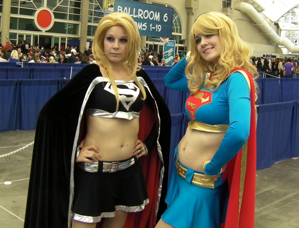 Supergirl-Cosplay-Picture-11